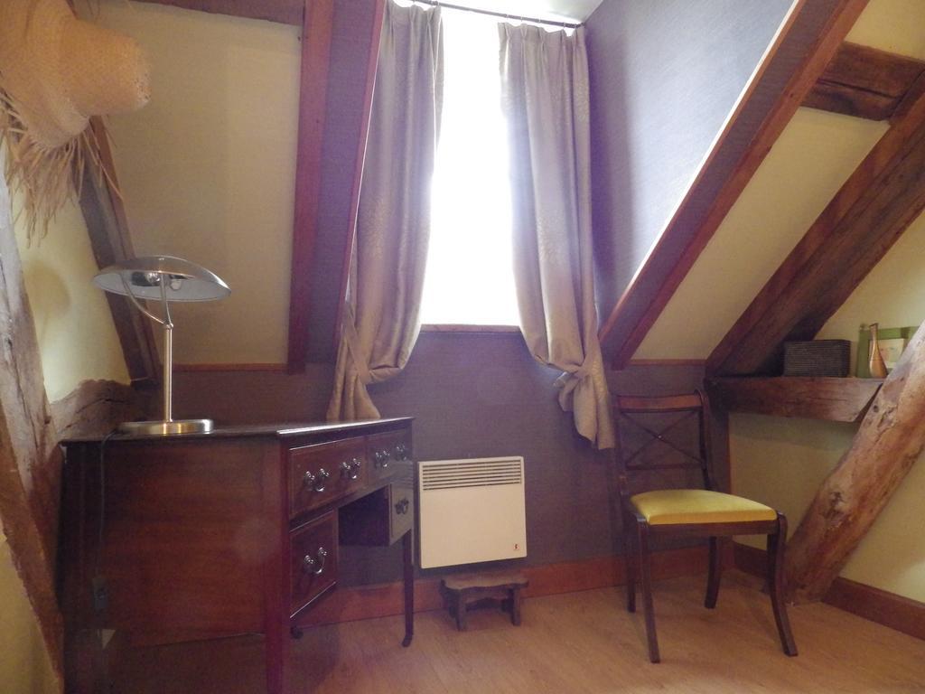 Ferme Clatot Hotel Les Trois Pierres ภายนอก รูปภาพ