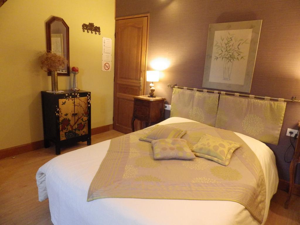 Ferme Clatot Hotel Les Trois Pierres ภายนอก รูปภาพ